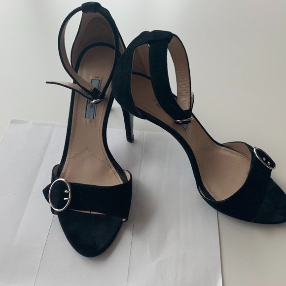 Prada Black Suede sandal with ankle strap - Picture 1 of 14